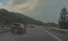 “猿粪”一场!男子高速上和陌生大哥同行900公里后成挚友 !