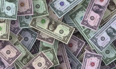 AI不存在泡沫 也不愁盈利：美国家庭靠炒股就赚了35万亿