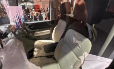 比亚迪纯电K-Car RACCO内饰曝光,前后排均采用贯通设计