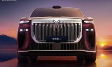 华为最新乾崑智驾:岚图泰山 SUV 车型将于明天公布内饰信息